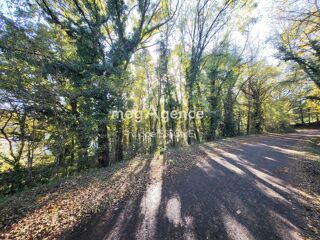  Terrain � vendre 1968 m� Mont-roc