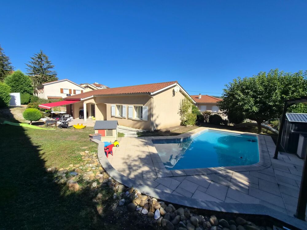 Vente Maison Maison individuelle de plain-pied avec piscine, terrain tout autour – Centre de Roche-la-Molière. DPE C Roche-la-moliere