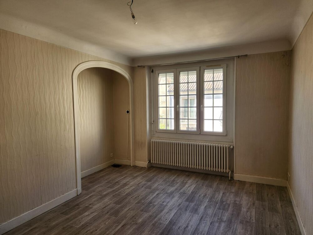 Maison 5 pièces de 106 m2 avec jardin