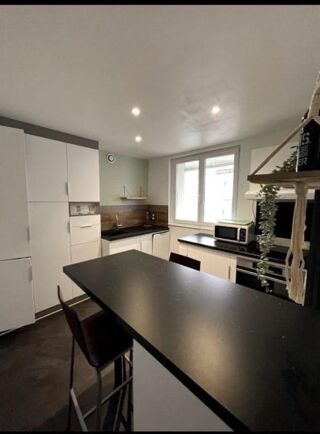  Appartement à louer 2 pièces 38 m²