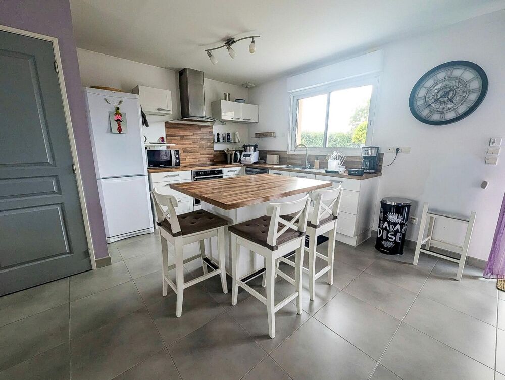 Maison de 120m² avec 4 chambres sur un terrain de 604m²