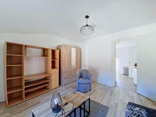  Appartement à louer 2 pièces 30 m²