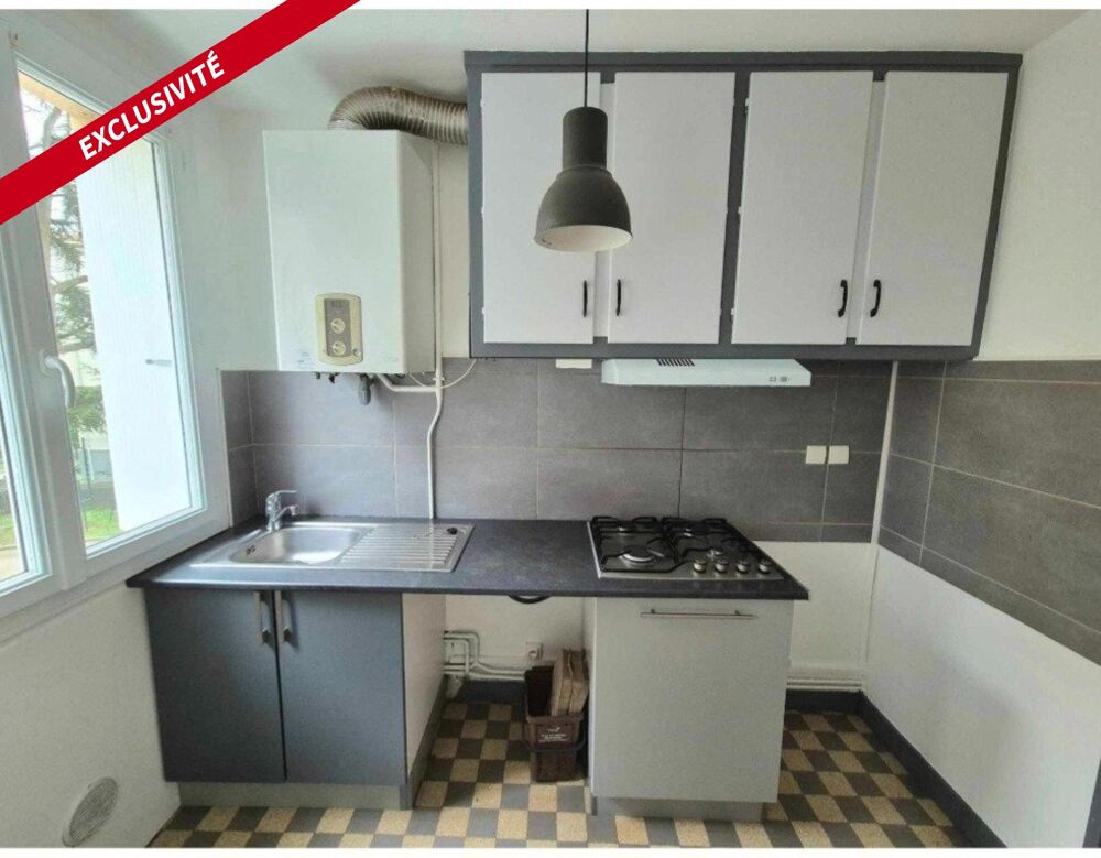 Vente Appartement Montplaisir : T2 refait à neuf, chauffage individuel, parkings. Saint-etienne