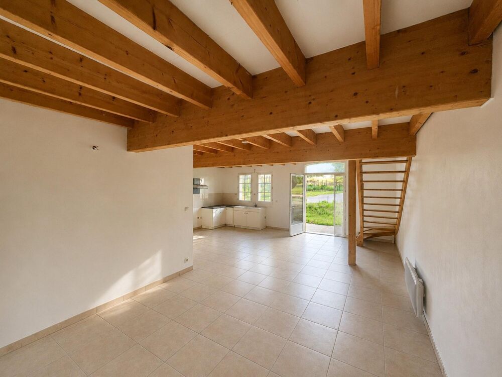 Maison 2 chambres avec jardin  80 m²