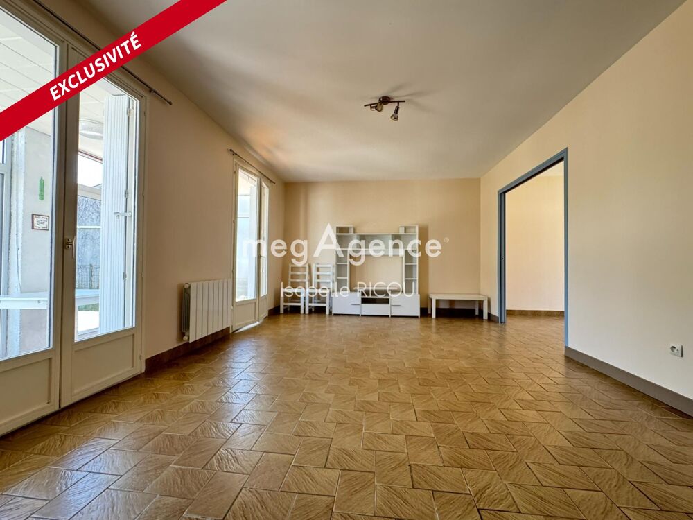 Vente Maison GRAND-VILLAGE PLAGE – MAISON AVEC GARAGE, VÉRANDA ET JARDIN Le grand-village-plage