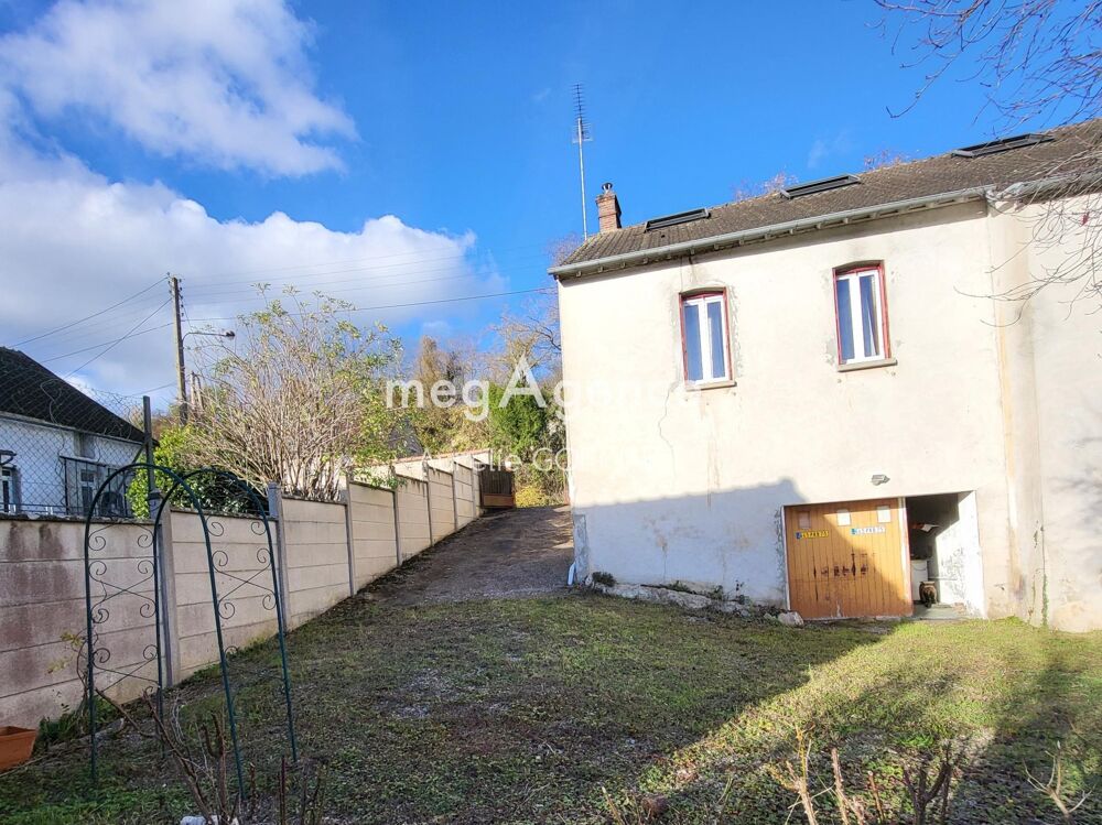 À vendre  Maison à Laroche, Saint-cidroine  Vue imprenable sur L'yonne