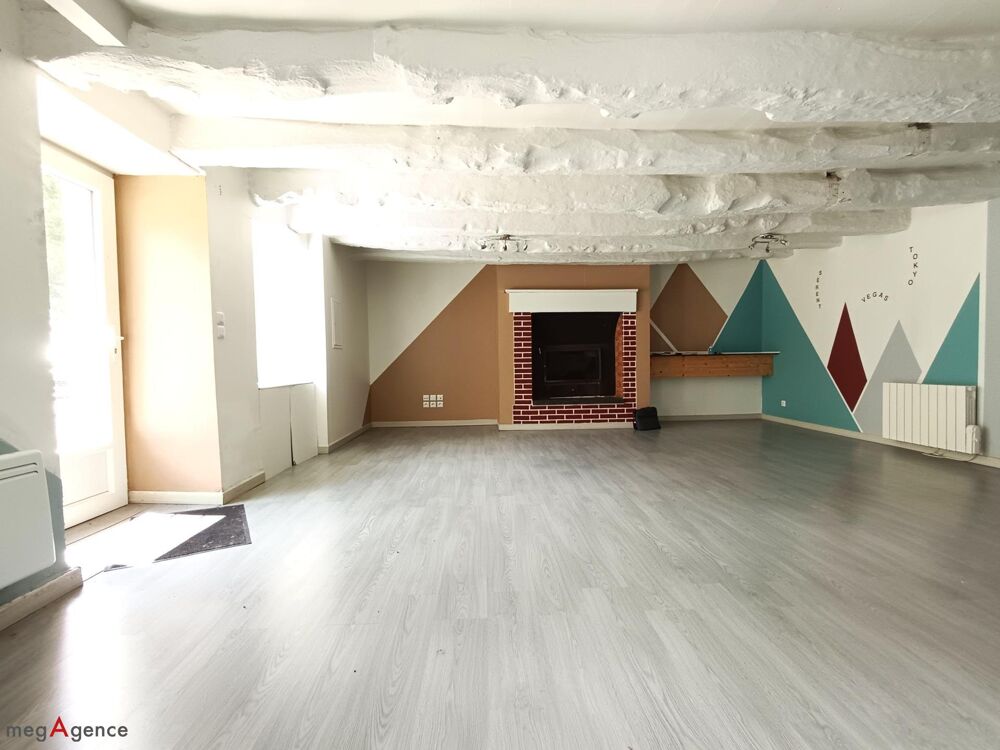 Maison en pierre de caractère à rénover  Fort potentiel  Sérent