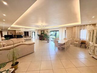  Maison à vendre 7 pièces 404 m²