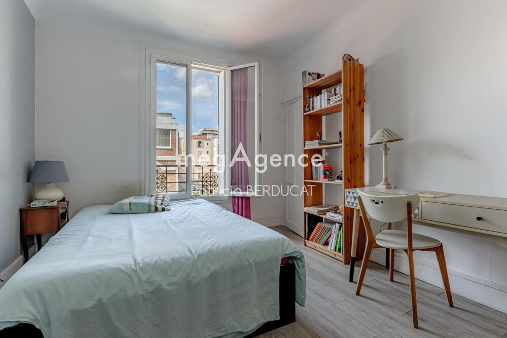Grand 2 pièces 43m² / Centre-ville de Puteaux