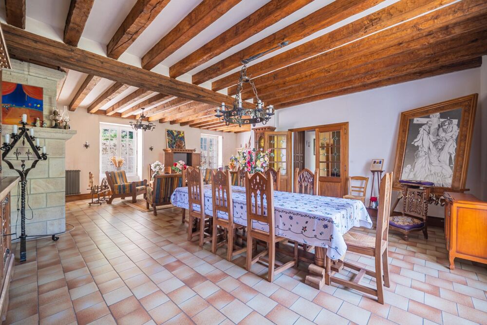 Propriété historique au coeur de Fresnay-sur-Sarthe