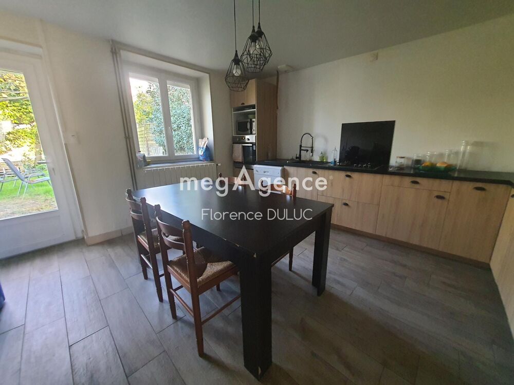 CHARMANTE MAISON EN PIERRE - 7 MINUTES DE MATHA