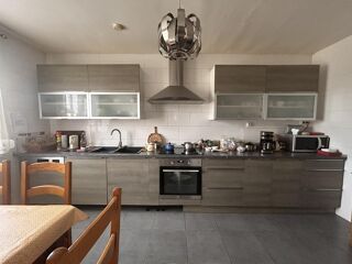  Maison  vendre 6 pices 146 m