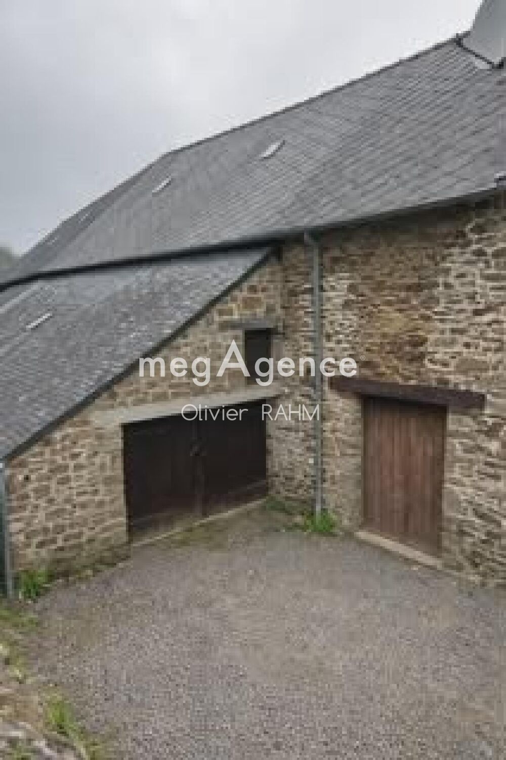 Grange de 112 m2 à rénover