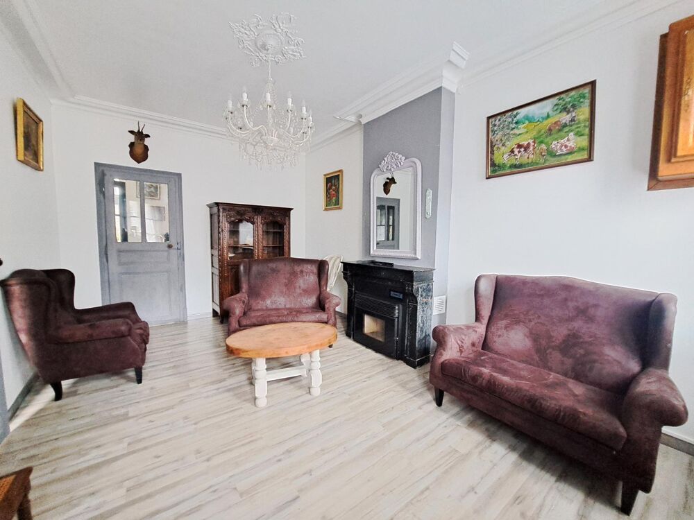 Maison centre ville, 2 suites parentales avec cour