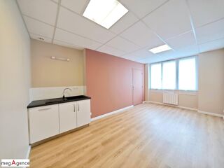  Immeuble à vendre 165 m²