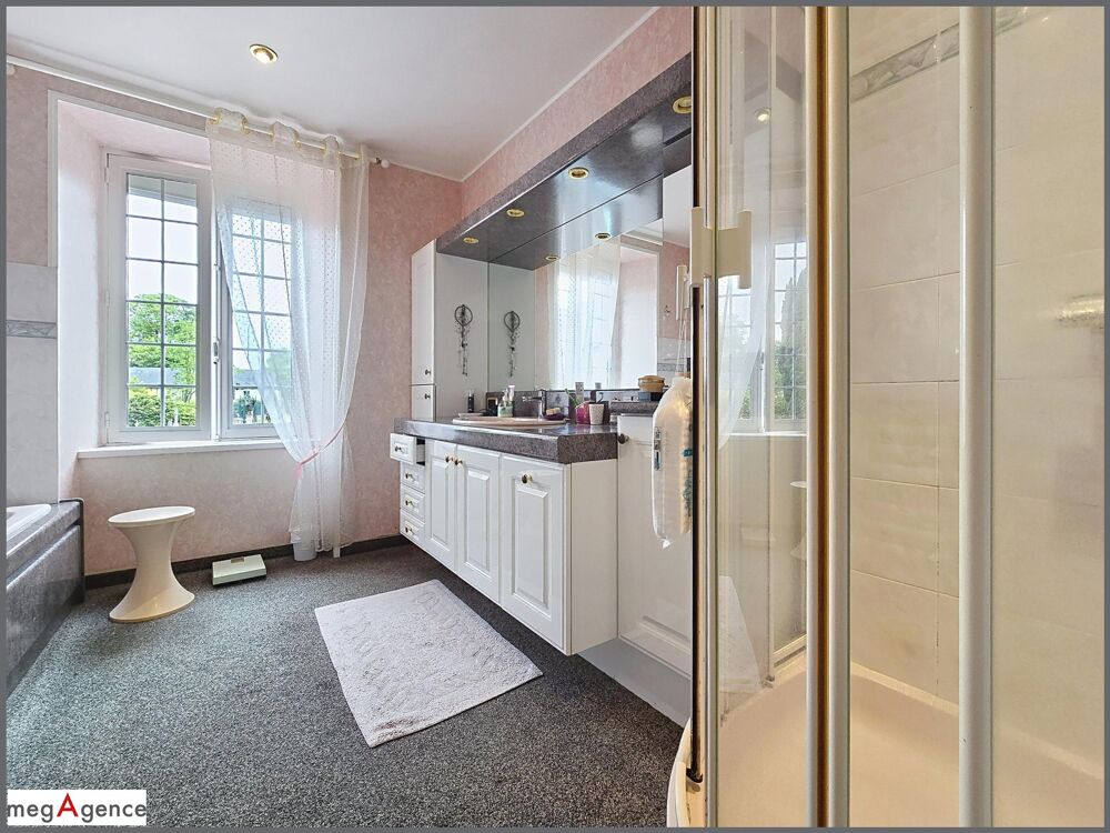 à vendre  Propriété/château Cérences (50510)