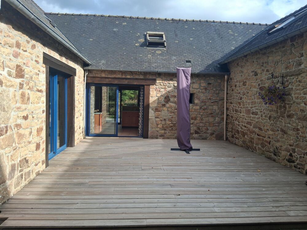 Maison pierre T6 163m² sur jardin arboré 1137m² à BRECH