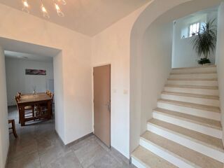 Vente Maison ENTRE CAEN ET LA MER – MAISON DE CARACTÈRE AVEC DÉPENDANCES ET REVENUS LOCATIFS Thaon
