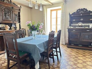  Maison à vendre 14 pièces 278 m²