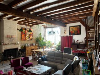  Maison  vendre 13 pices 366 m