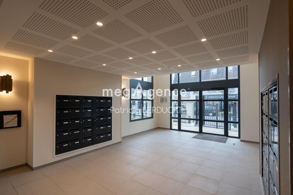 Vente Appartement Deux pièces 49m² avec extérieur et parking Saint-maur-des-fosses