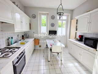  Maison à vendre 9 pièces 176 m²