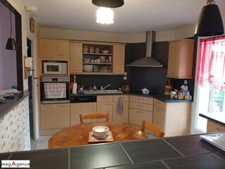  Maison à vendre 7 pièces 148 m²