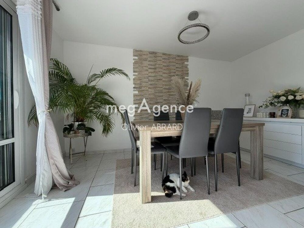 Vente Appartement BEAU T4 DE 77 M2 3 CHAMBRES + CAVE + PARKING Saint-herblain