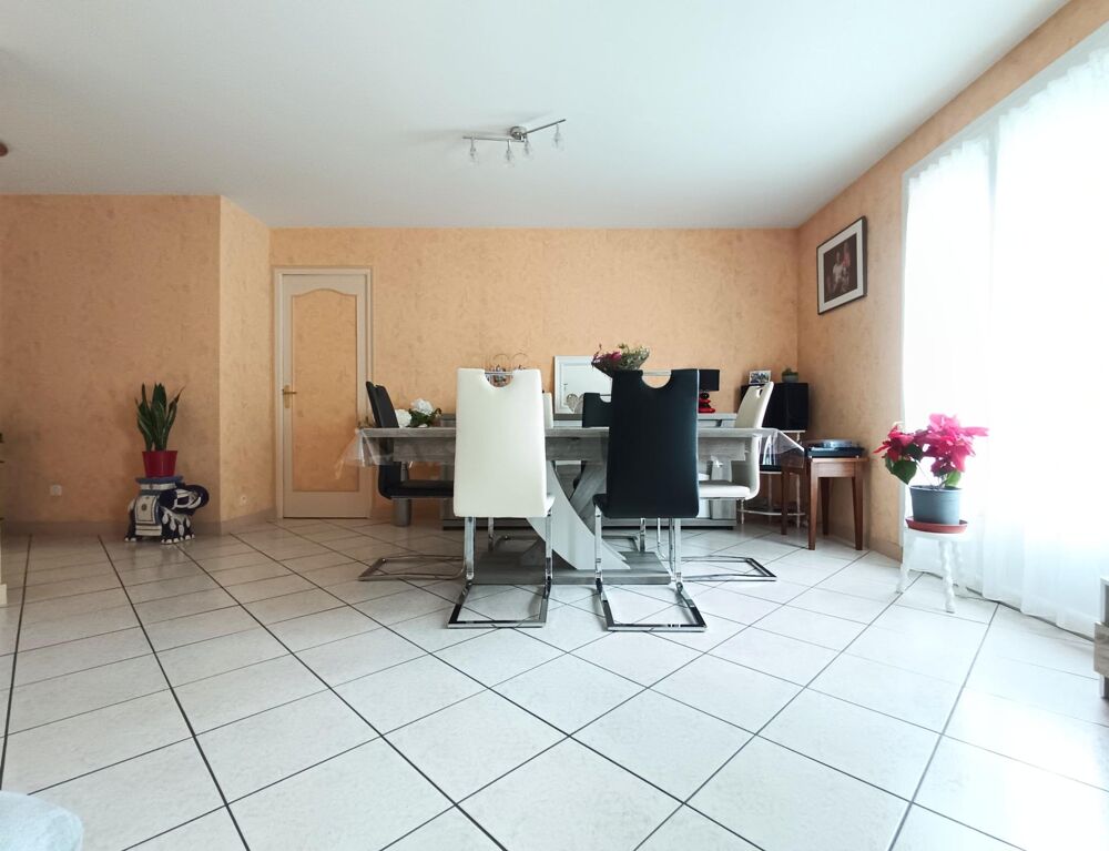maison de Bourg sur sous sol