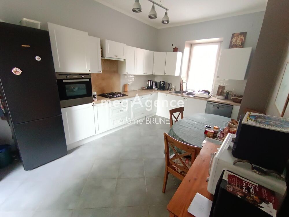 Vente Maison Ensemble immobilier(maison principale et attenante) Nalliers