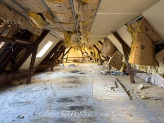  Immeuble � vendre 607 m�