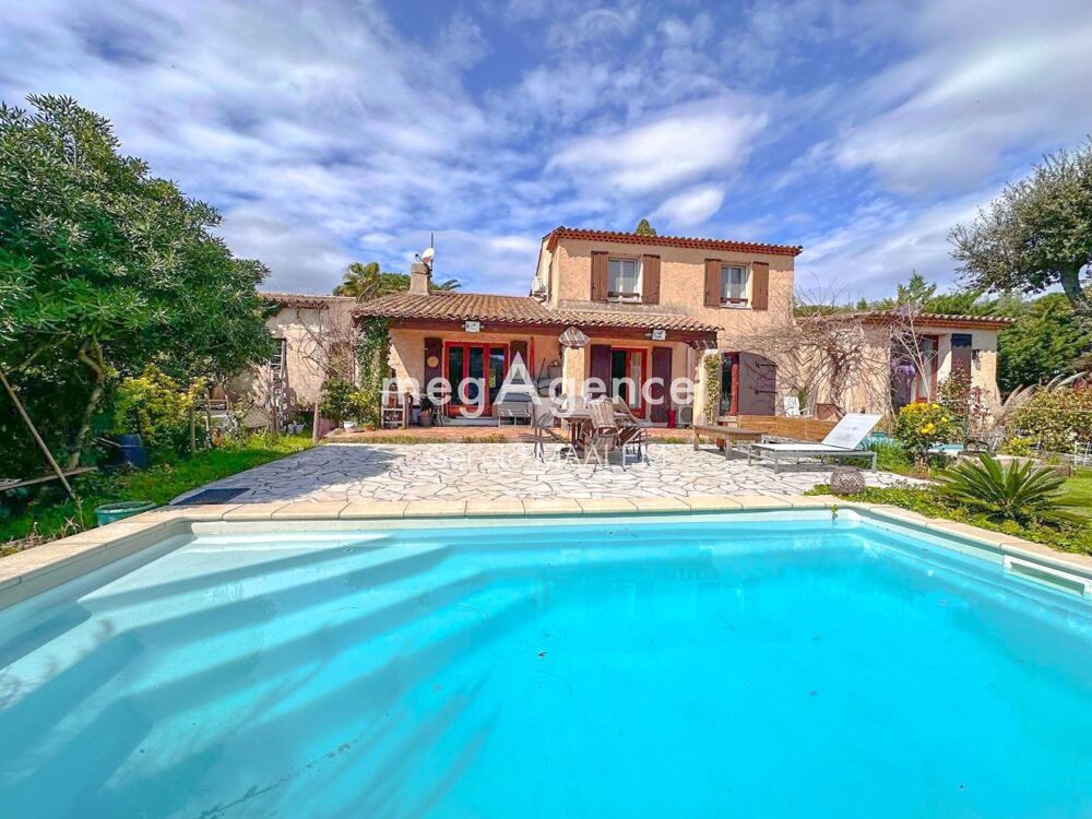 Villa 5 pièces de 140m² avec piscine à Gassin