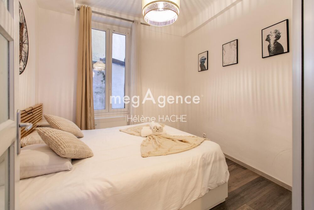 Nice CARRÉ D'OR, 2 Pièces Rénové et Climatisé. Idéal pied à terre ou investissement locatif.