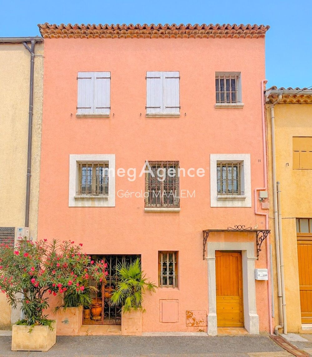 Maison de 231m² avec garage à Cogolin
