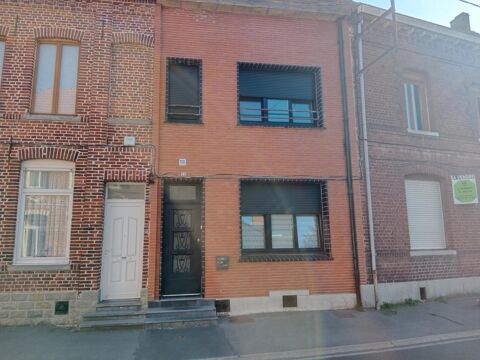   A Louer sur SOMAIN, maison rénovée de 91 m2 habitable avec 2 chambres , centre ville Maison - 5 pièce(s) - 91 m²