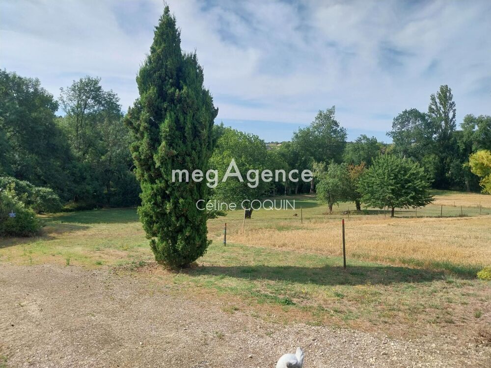 Vente Maison Maison charentaise de caractère – 174 m² – 3 chambres – Terrain de 5 800 m² – Vue rivière Marignac 17800