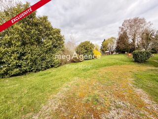  Terrain à vendre 910 m²