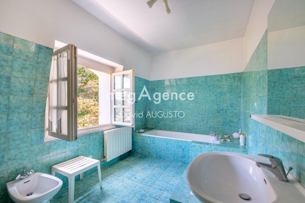 � vendre  Maison Charbonni�res-les-Bains (69260)