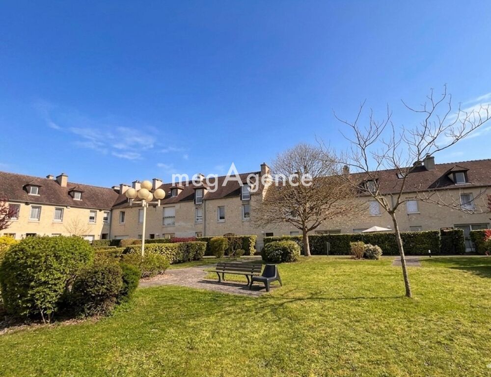 Triplex esprit maison 118 m² avec jardin, cheminée et 3 parkings  Saint-Nom-la-Bretèche