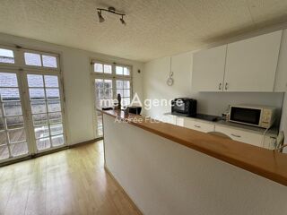  Immeuble à vendre 156 m²