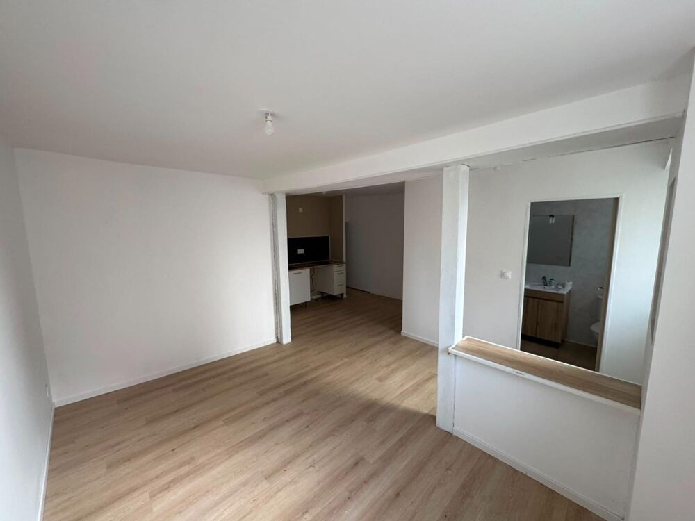 Vente Immeuble immeuble investisseur avec 2 logements renover Conlie