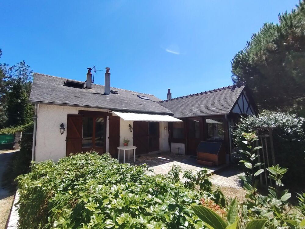 Maison de caractère sur un terrain de 10 816 m²