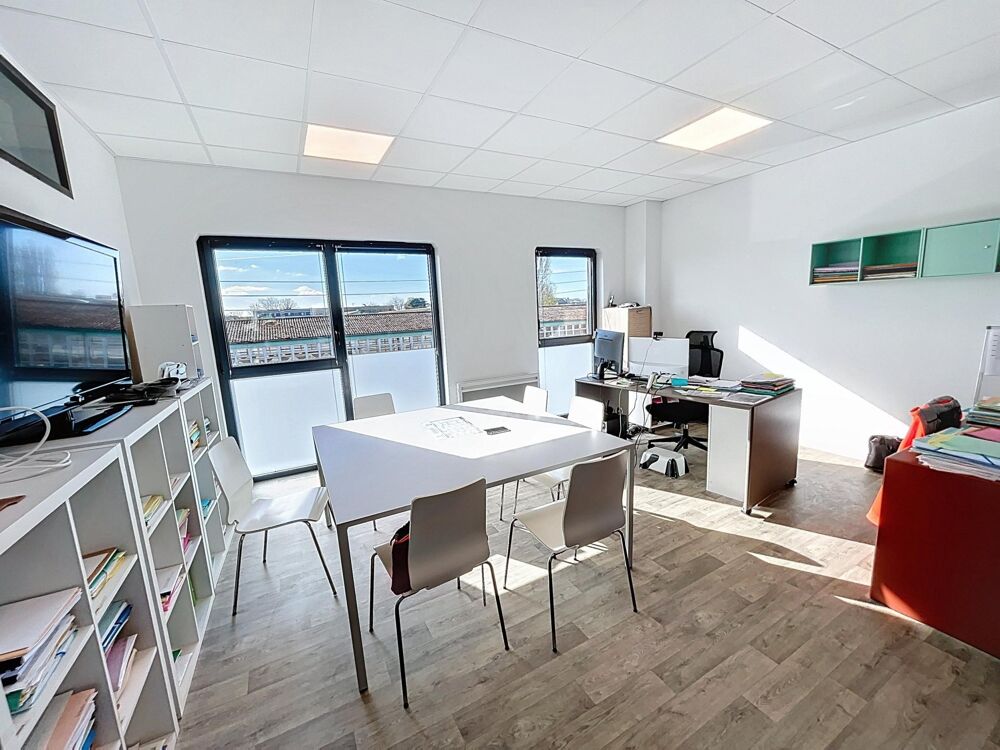   Local professionnel 106m2 