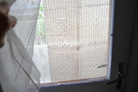   Local Commercial � Louer � 46m� � 2 pi�ces + sanitaire - Douche/Cuisine - Pointe � Pitre 