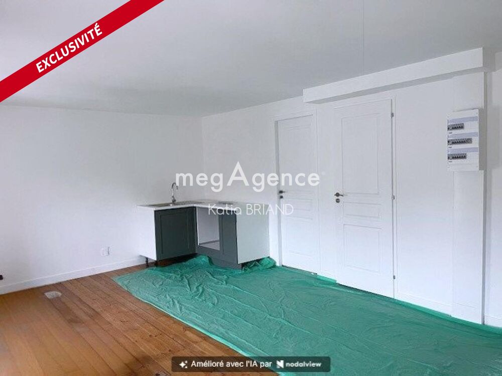 Vente Appartement Appartement T2   coté gare  avec un box Laval