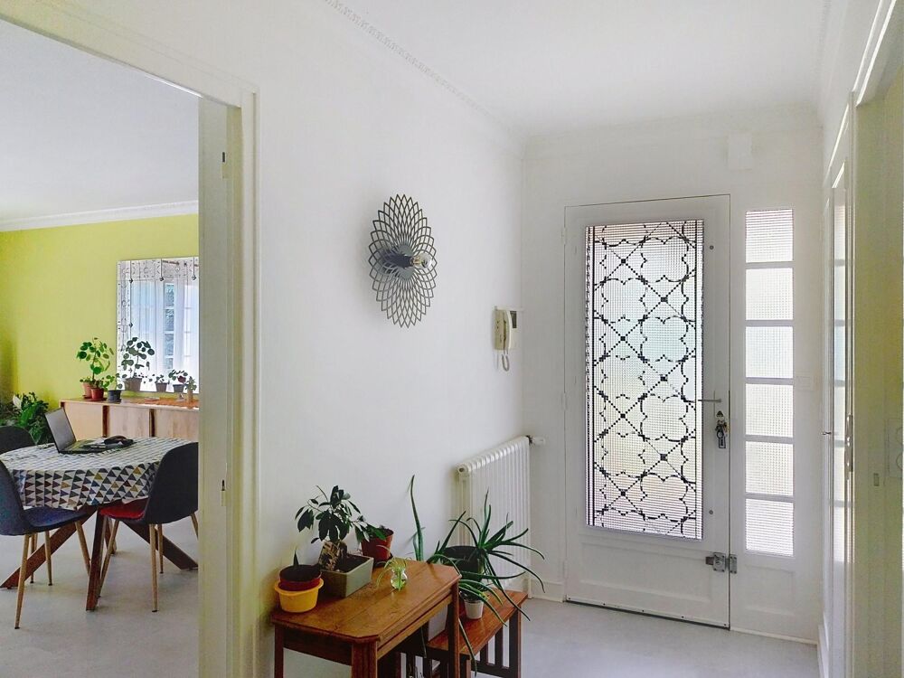 Vente Maison Pavillon traditionnel sur sous-sol complet - Jardin paysagé. Voutre