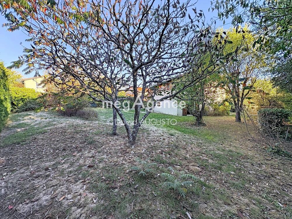 Vente Maison Maison 4 chambres au calme, garage et terrain de 1060m2 La tour-de-salvagny