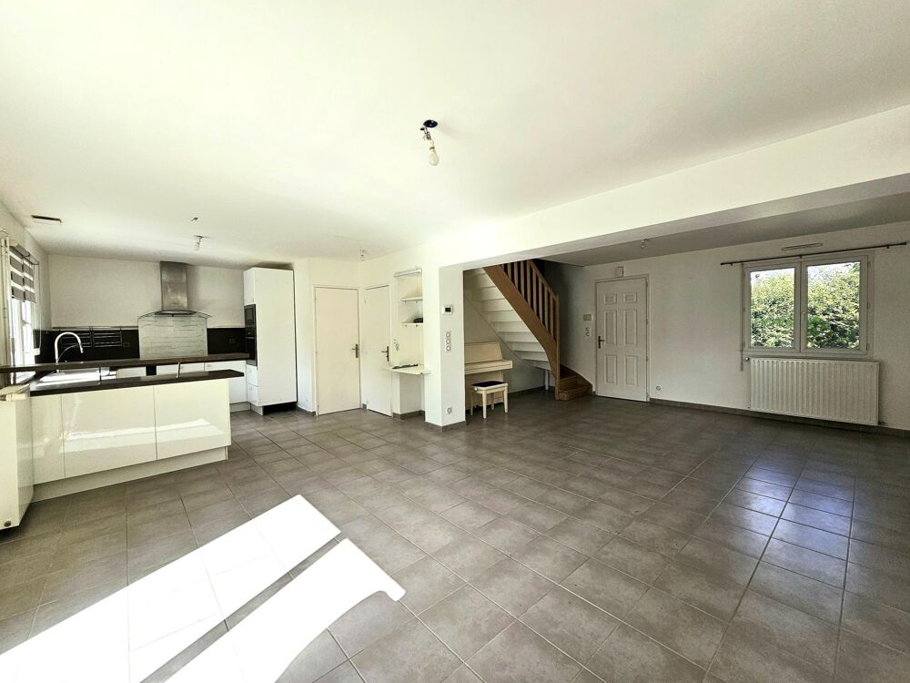 Vente Maison Maison à vendre à Préaux (76160) – 3 chambres, garage, terrain 800 m², proche Isneauville et Rouen Preaux
