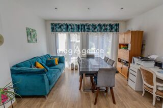  Maison � vendre 8 pi�ces 221 m�