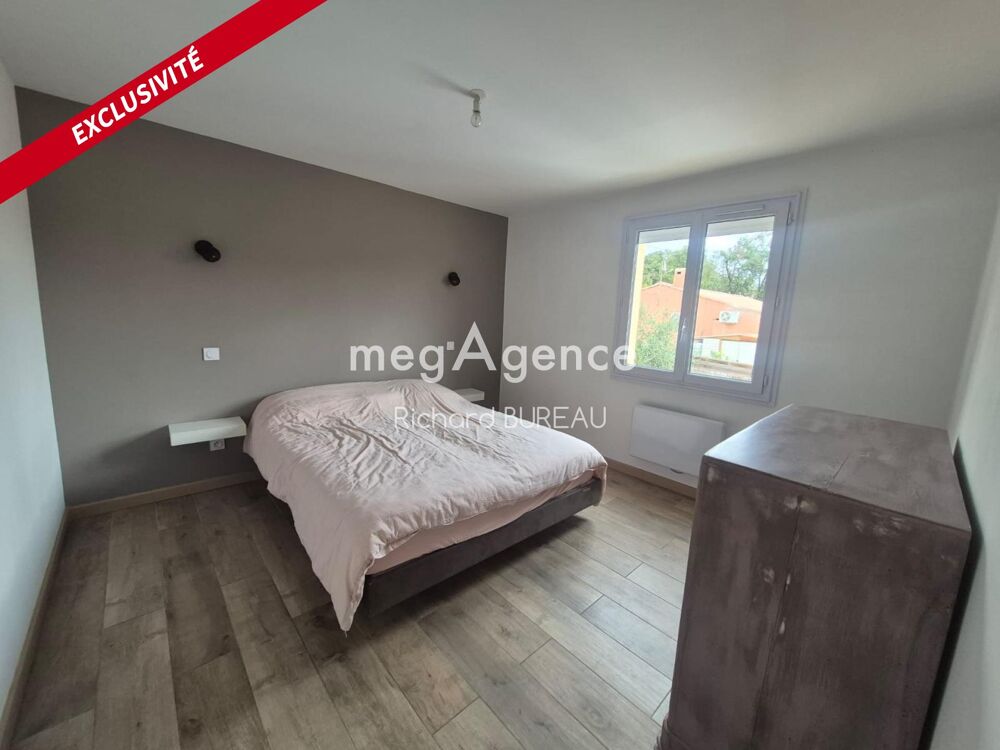 Vente Maison Villa avec piscine et garage de 90 m² Meounes-les-montrieux